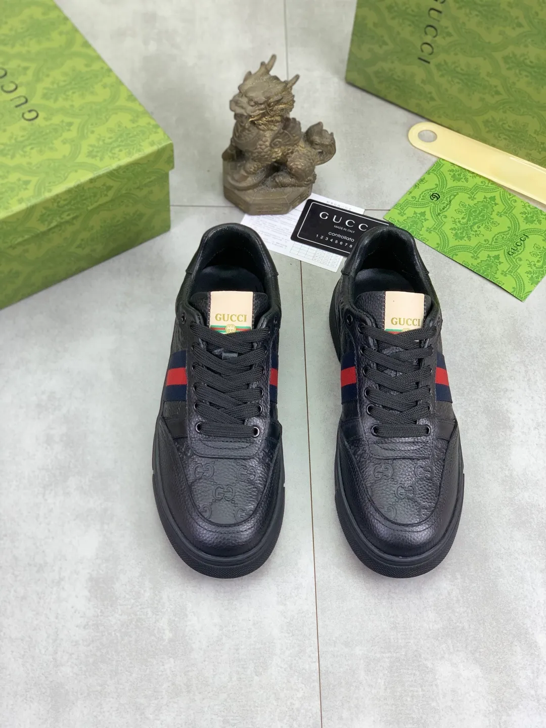 Men's shoes 💰P420 💰[New style]🆘 The latest model from Gucci GUCCI official website🎁Classic casual and fashionable men's shoes👟Best model💥The style is simple and elegant, exclusive for trendy men. Unique official website latest brand elements👑Gucci original decoration, fashionable and generous, original soft calfskin fabric➕Comfortable soft first-layer pigskin lining ✅The official website specifies the wear-resistant casual outsole, the classic model is taken in kind🎬Color: 4️⃣colors available😍Number: 38-44